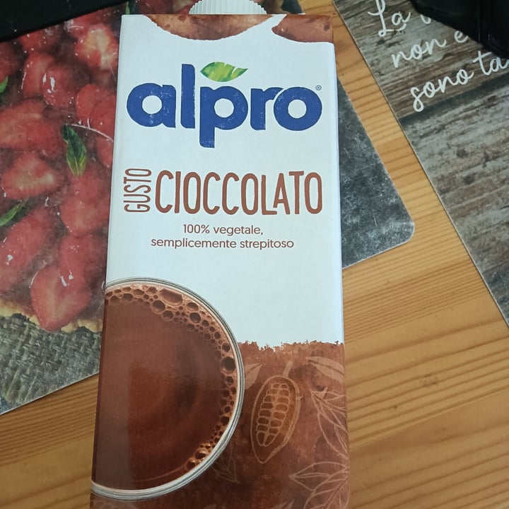 photo of Alpro Alpro Latte Al Cioccolato shared by @artemisianera on  11 May 2023 - review