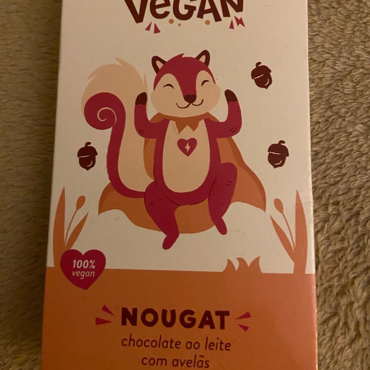 photo of Super Vegan Chocolate ao leite com avelãs shared by @tatianaolira on  18 Mar 2023 - review