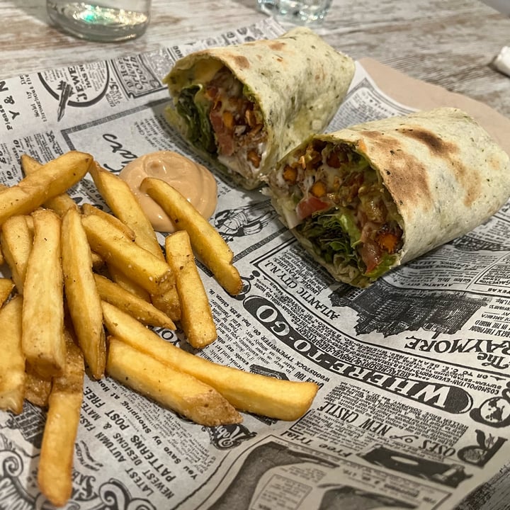 photo of Bioloco Chicken wrap shared by @irenevegan on  24 Jan 2023 - review
