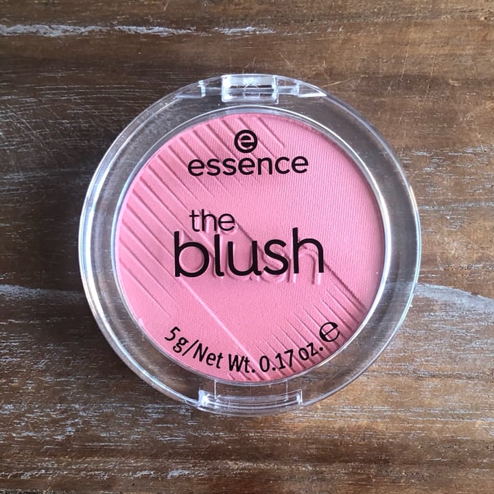 photo of Essence Cosmetics The Blush 40 Beloved shared by @marleen269 on  13 Aug 2023 - review