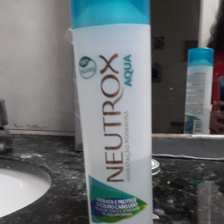 photo of Neutrox condicionador shared by @resplendentseagull29 on  25 May 2023 - review