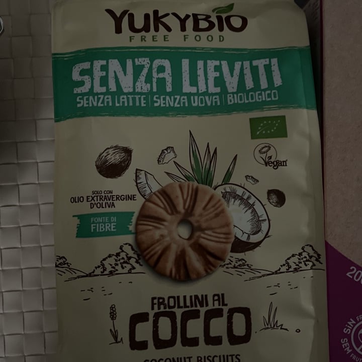 photo of Yukybio biscotti al cocco shared by @sarowsky on  29 May 2023 - review