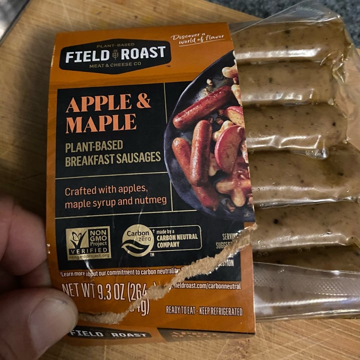 photo of Field Roast Apple & Maple Breakfast Sausages shared by @themindfulvegan on  12 Mar 2023 - review