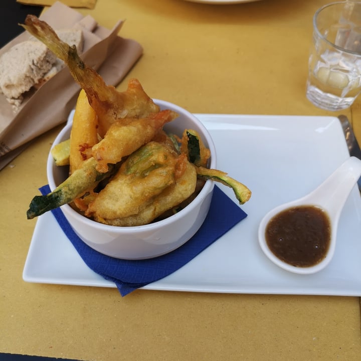 photo of Lo Fai Verdure in tempura shared by @aleveganfoodlover on  05 Jun 2023 - review