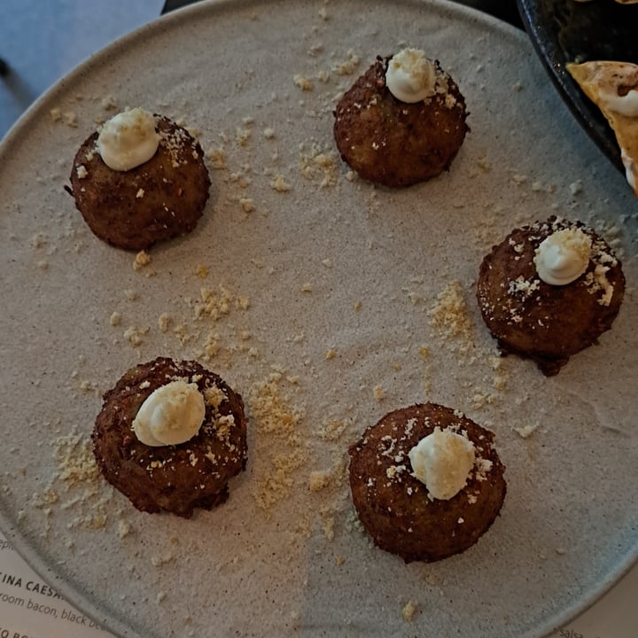 photo of PLANTA Cocina Cauliflower Tots shared by @svraphael88 on  28 Apr 2023 - review