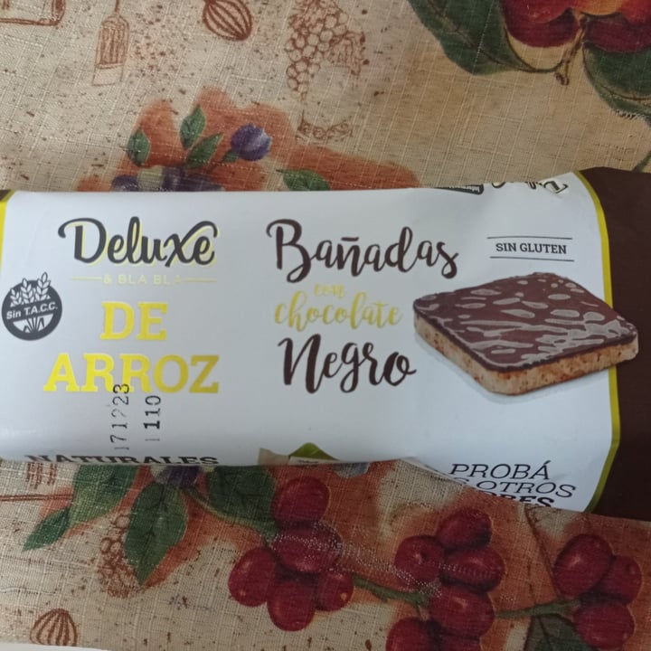 photo of Deluxe & Bla Bla Galleta de Arroz Bañana en Chocolate Negro shared by @isa256 on  07 Jun 2023 - review