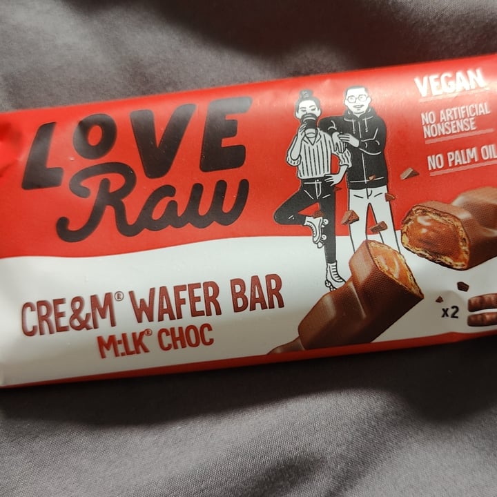 photo of LoveRaw Cre&m Filled Wafer Bars shared by @ohrenje on  01 May 2023 - review