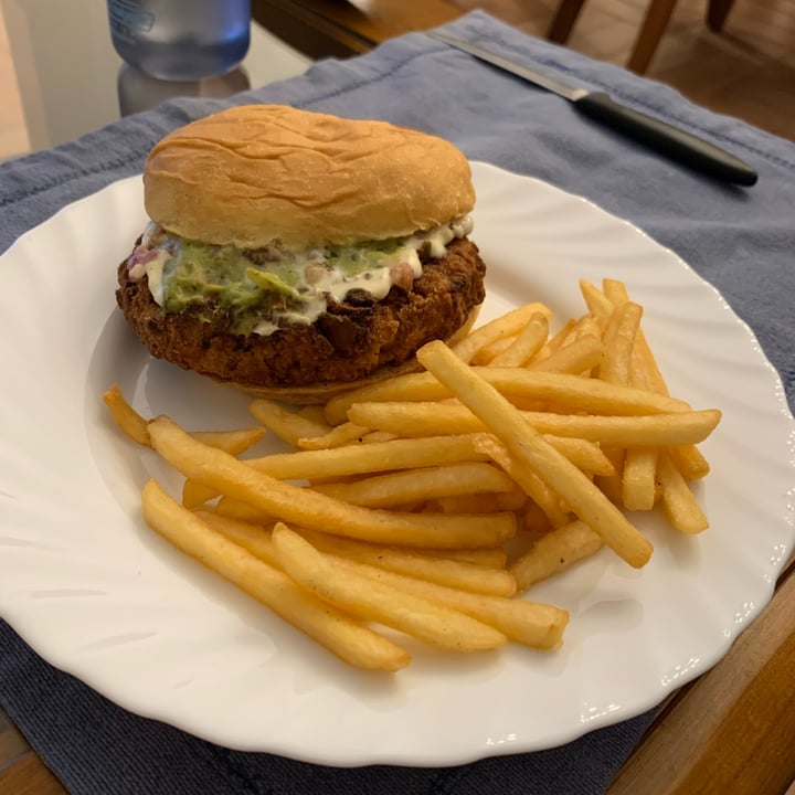 photo of JOY Burgers Holy Guacamole shared by @sechague on  15 May 2023 - review