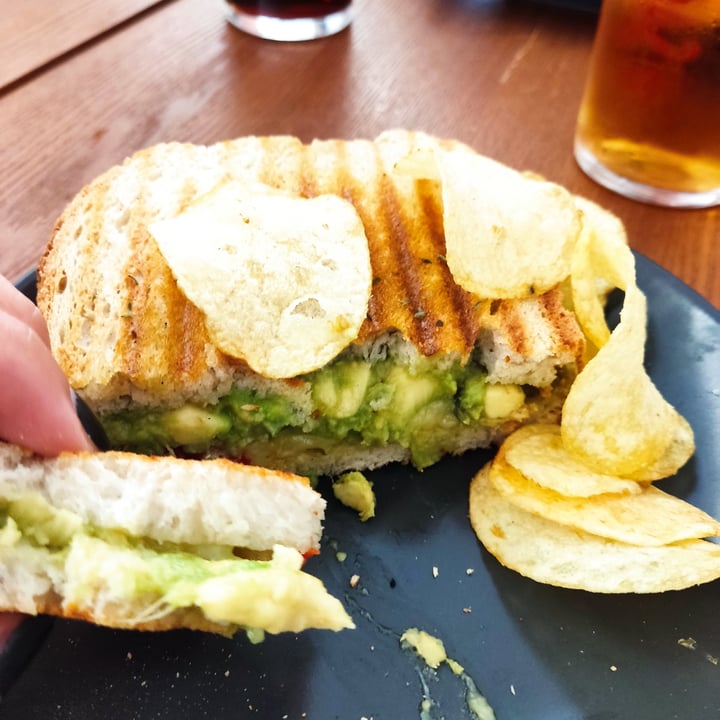 photo of Village Brunch & Coffee tosta aguacate vegan shared by @albinha on  19 May 2023 - review