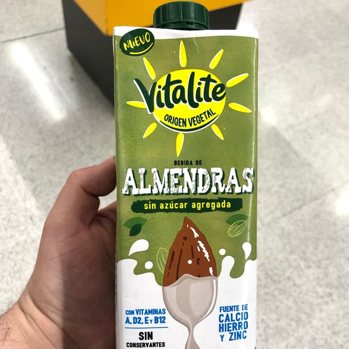 photo of Vitalite Leche de Almendras shared by @veganxlosanimales22 on  24 Jan 2023 - review