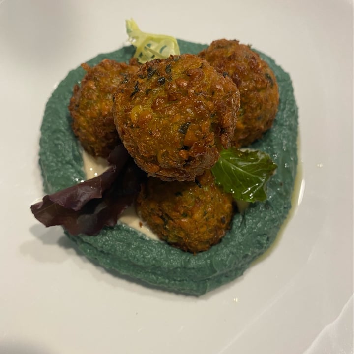 photo of Interno TRE Falafel Di Ceci shared by @elisaleone on  06 May 2023 - review