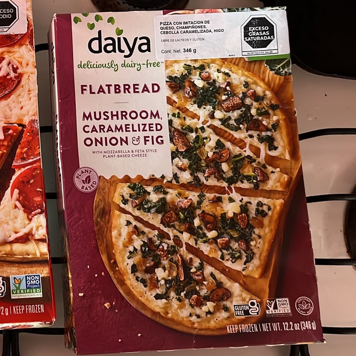 photo of Daiya Flatbread Mushroom Caramelized Onion & Fig shared by @shal13 on  24 Jan 2023 - review