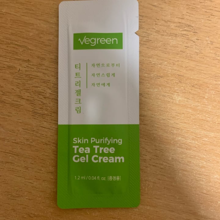 photo of Vegreen Skin Purifying Tea Tree Gel Cream shared by @graysue on  04 Mar 2023 - review