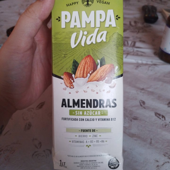 photo of Pampa Vida Leche de Almendras Sin Azúcar shared by @vegananivel5 on  10 Jan 2023 - review