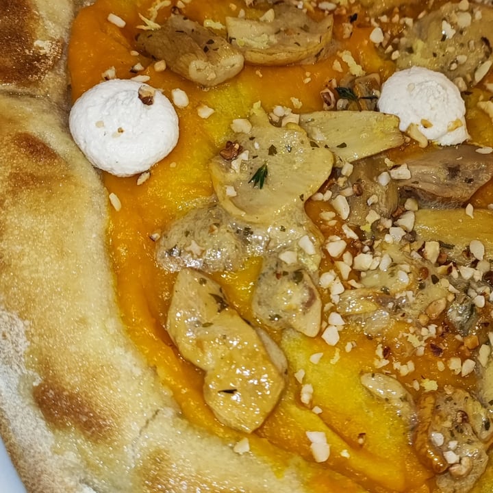 photo of Pit'sa Pizza Un porcino fuori di zucca shared by @salvatore on  24 Apr 2023 - review