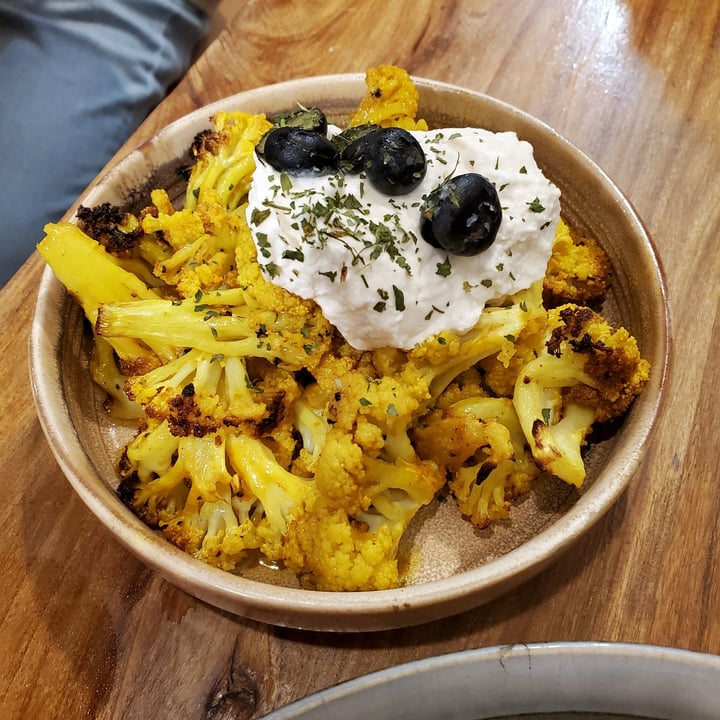photo of YEARS Turmeric Cauliflower with Homemade Yoghurt shared by @moosewong on  15 Apr 2023 - review