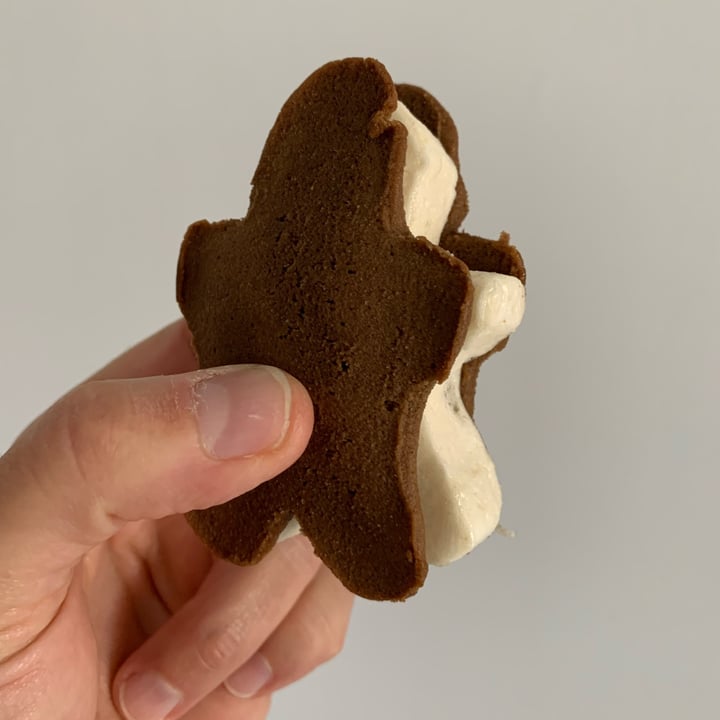 photo of Snö Gingerbread Man Sandwiches shared by @louisg on  29 Dec 2022 - review