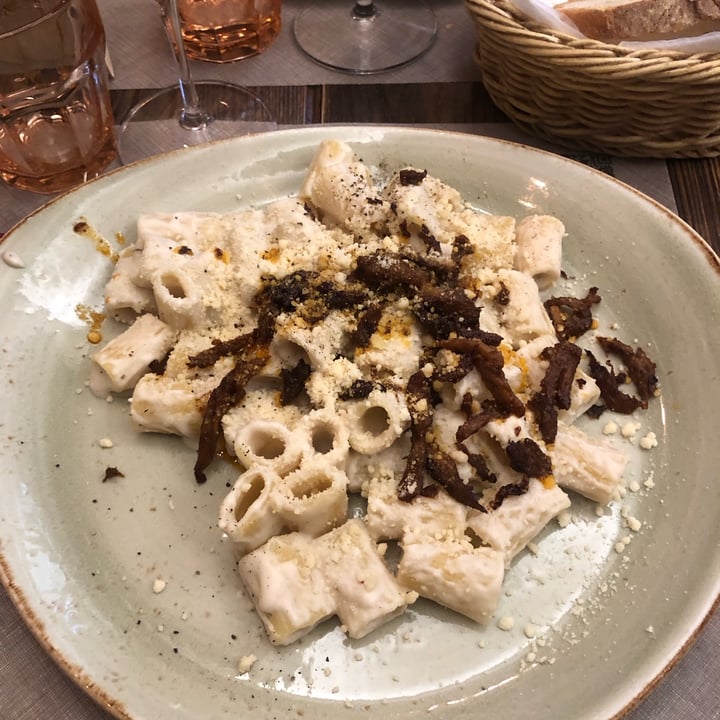 photo of Rifugio Romano Mezzamanica Alla Gricia Vegan shared by @asepticfrost on  15 Apr 2023 - review