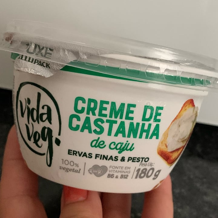 photo of Vida Veg Creme de Castanha de Caju com Ervas Finas & Pesto shared by @estreladamanha2009 on  07 Feb 2023 - review