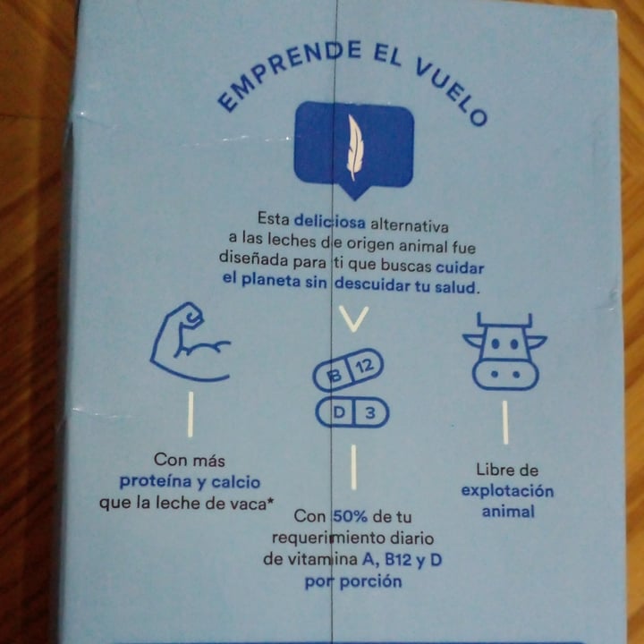 photo of Birdman Alimento Líquido De Chícharo Light shared by @paoom22 on  25 Feb 2023 - review