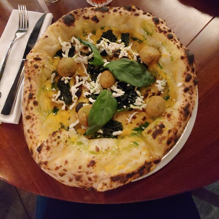 photo of Cocciuto - Via Bergognone Pizza vegana shared by @giu981 on  12 Mar 2023 - review