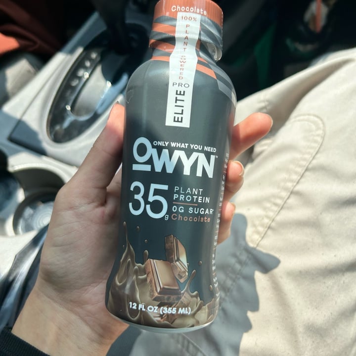 photo of OWYN Elite Pro Protein drink chocolate shared by @izzyyrey on  30 May 2023 - review