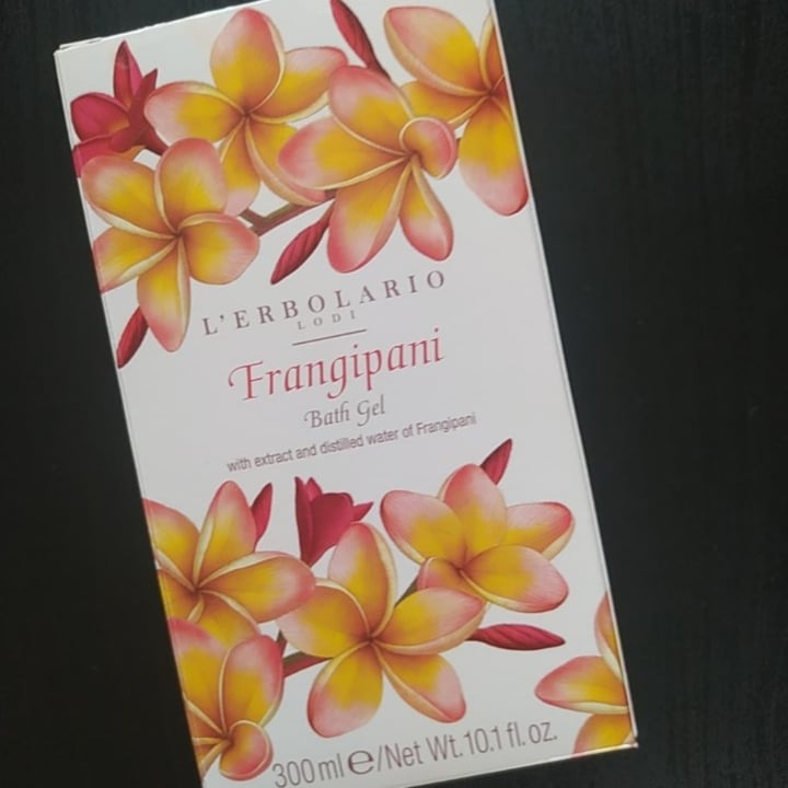 photo of L’Erbolario bagno gel frangipani shared by @morrigan95 on  28 May 2023 - review