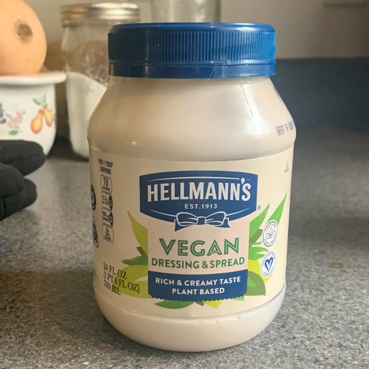 photo of Hellmann’s Mayonaise shared by @groovyfatvegan on  17 Dec 2022 - review