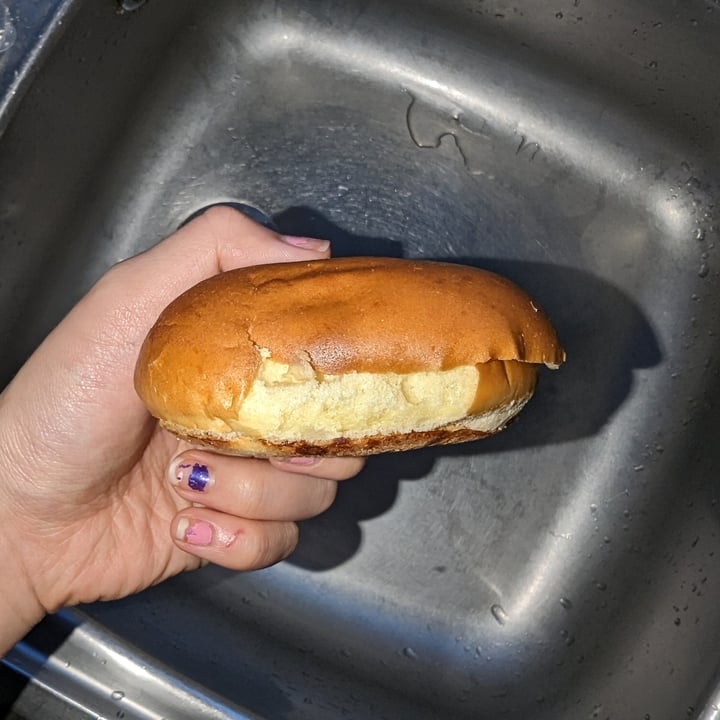 photo of Warburtons 4 Sliced Brioche Burger Buns shared by @katchan on  10 May 2023 - review