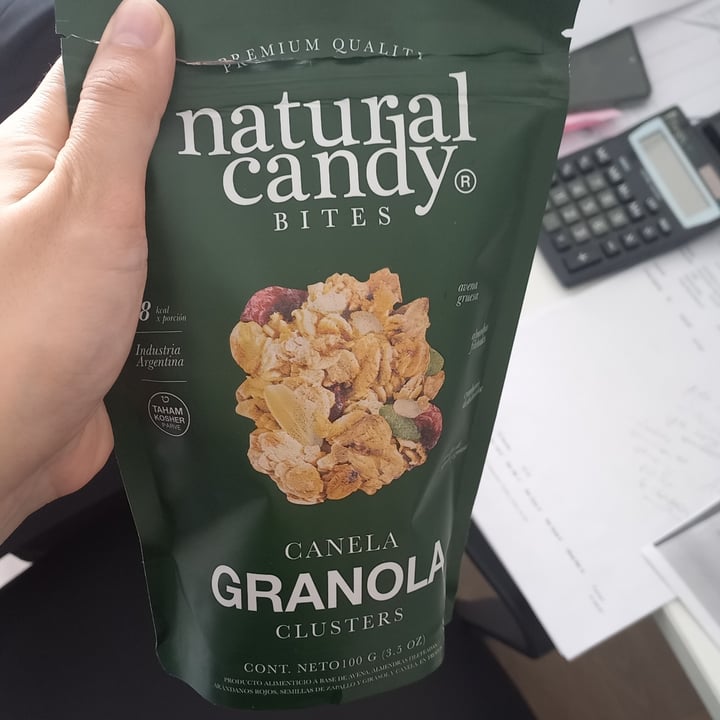 photo of Natural Candy Bites Granola canela & arandanos shared by @jessvaldez on  15 Apr 2023 - review
