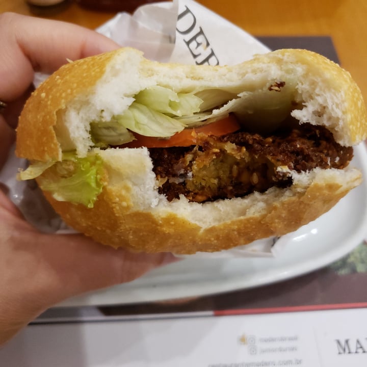 photo of Madero Hambúrguer de Falafel Vegano shared by @scs on  30 Dec 2022 - review
