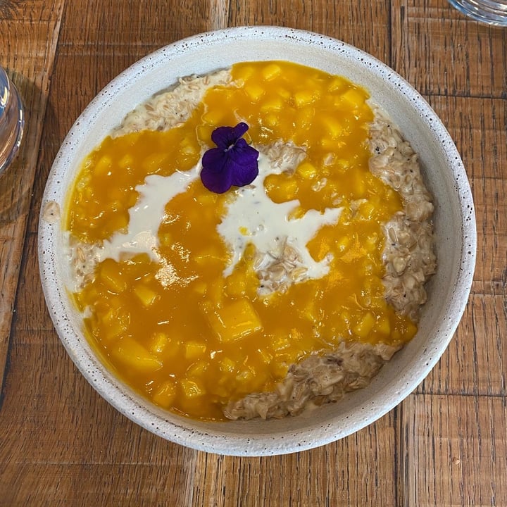 photo of mallow Mango Cardamon Porridge shared by @lucafero on  24 May 2023 - review