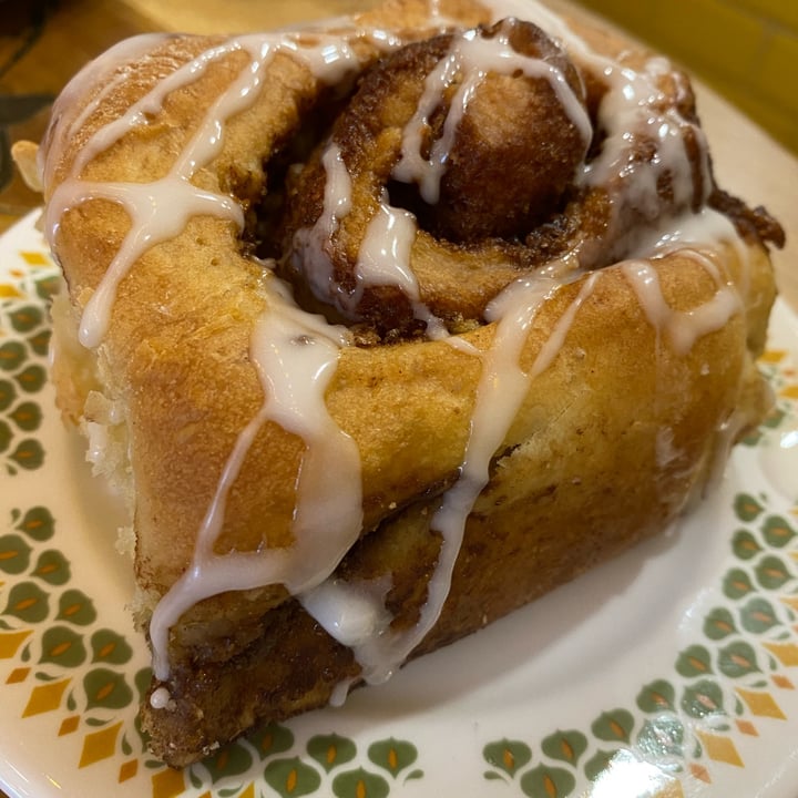 photo of Kangus Coffee House Cinnamon Bun shared by @satnamscott on  13 Mar 2023 - review