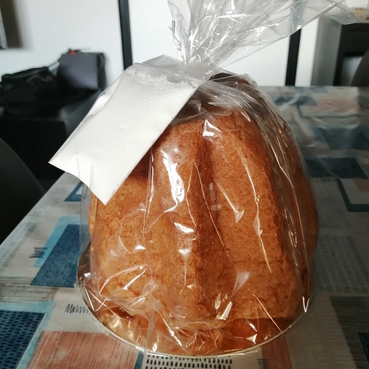 photo of Biscottificio Guerra pandoro shared by @anthe on  23 Jan 2023 - review