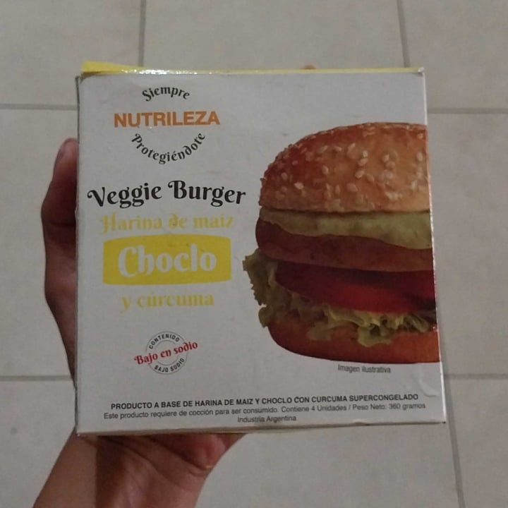 photo of Nutrileza Hamburguesa De Cúrcuma Choclo Y Perejil shared by @maffy on  25 Jan 2023 - review