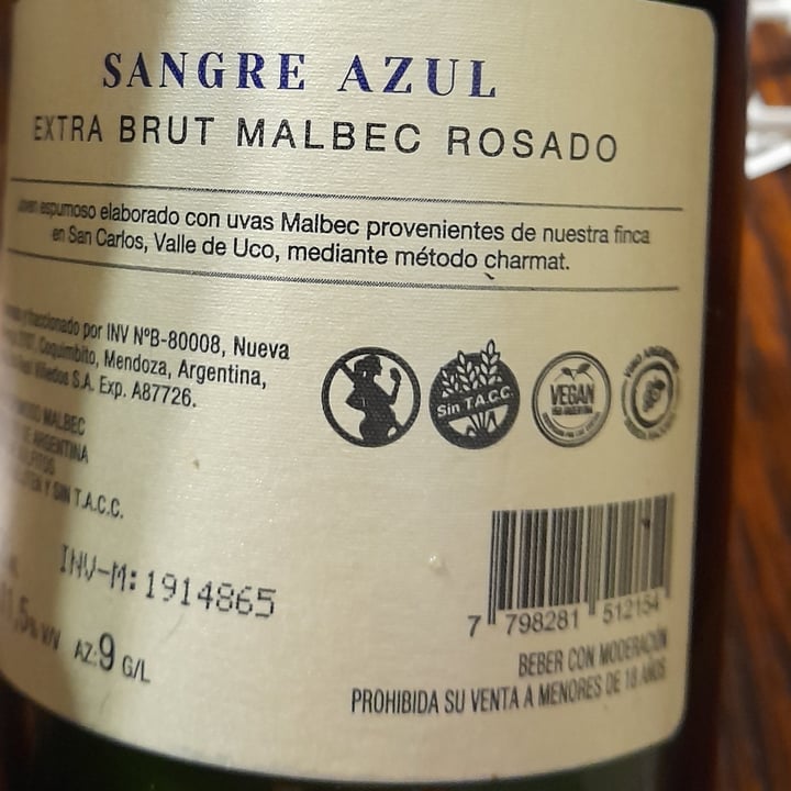 photo of Sangre azul Extra Brut Malbec Rosado shared by @jjulie on  19 Jan 2023 - review