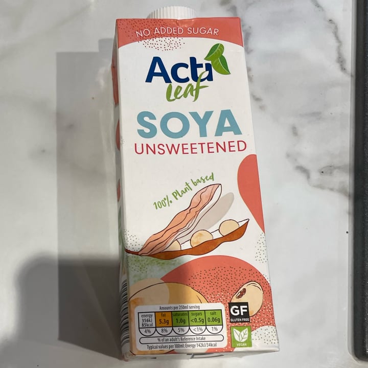 photo of Acti Leaf Soya unsweetened shared by @plantbasedprincess18 on  02 Mar 2023 - review