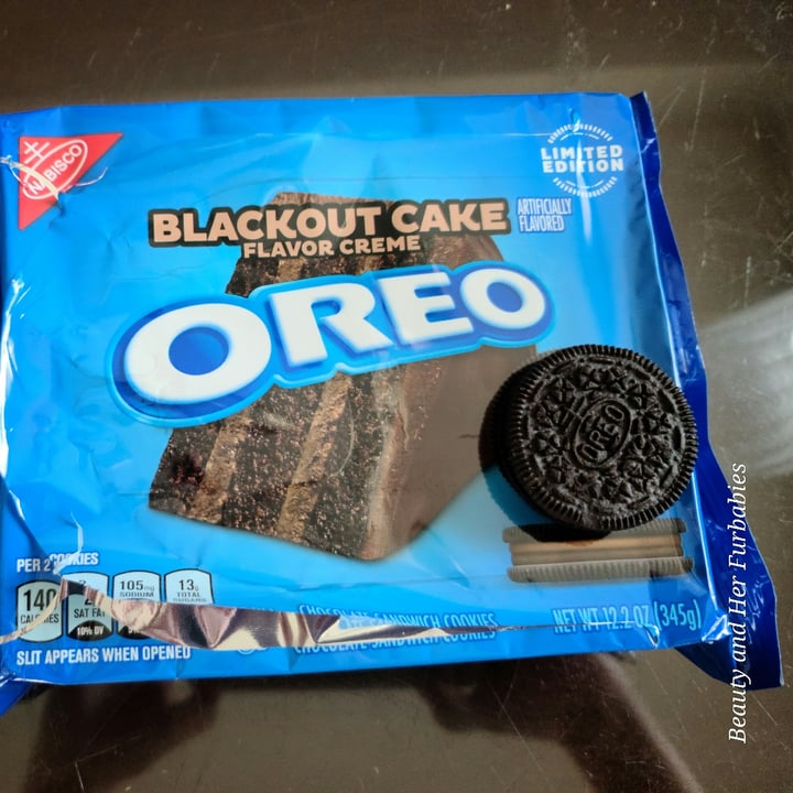 photo of Oreo Oreo Blackout Cake Flavor Creme shared by @chihuahua-mama on  21 Apr 2023 - review