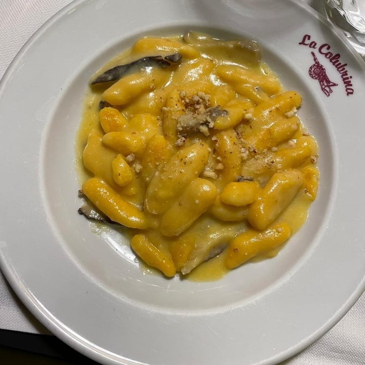 photo of La Colubrina Gnocchi Di Zucca Con Crema Al Cocco E Funghi Shitake shared by @atergillenomis on  03 Feb 2023 - review