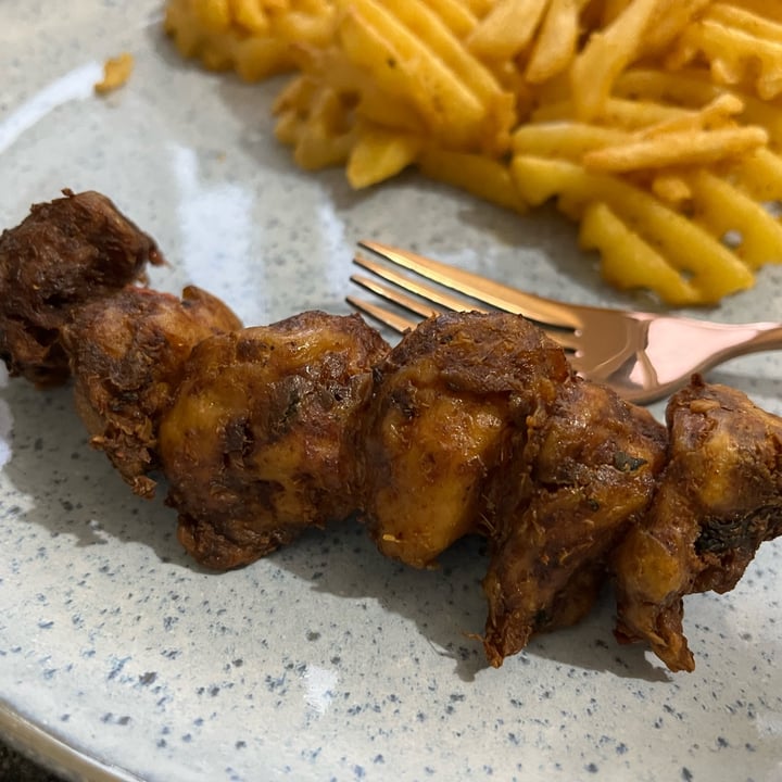 photo of shicken MEAT-FREE TIKKA KABAB SKEWERS shared by @ameriamber on  07 Feb 2023 - review