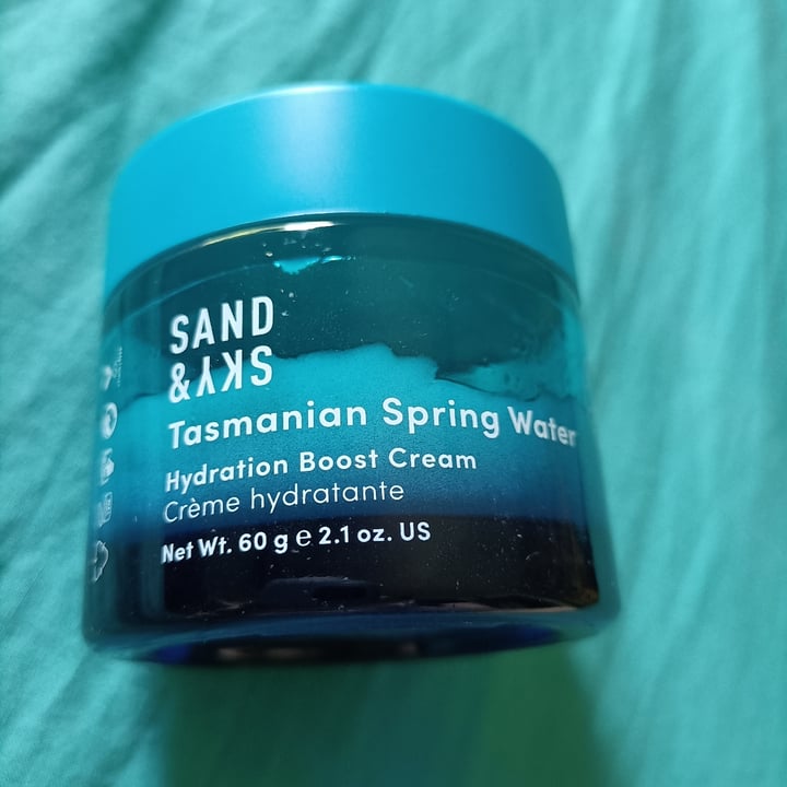 photo of Sand & Sky Tasmanian Spring Water shared by @wonka on  01 Jun 2023 - review