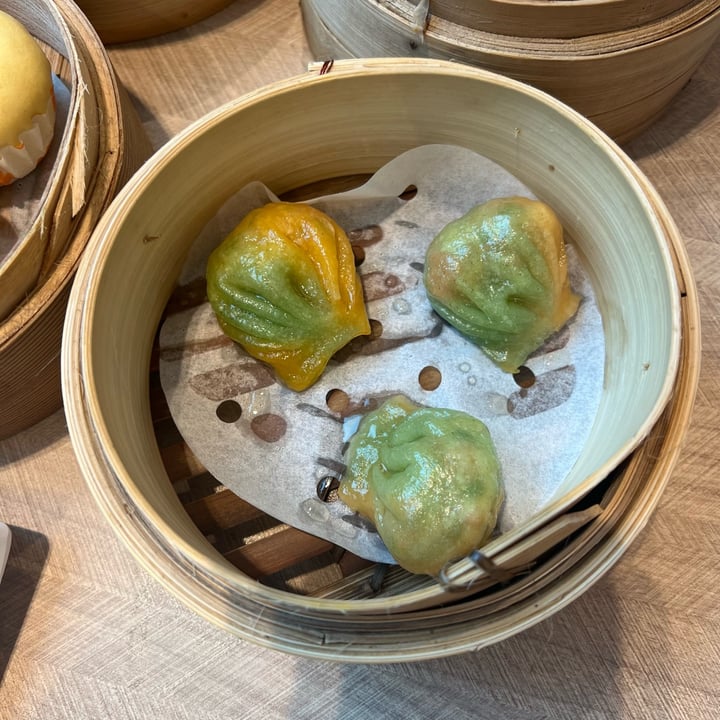 photo of D'life Signature 蔬品軒 Emperor Prawn Dumpling shared by @consciouscookieee on  29 Jan 2023 - review
