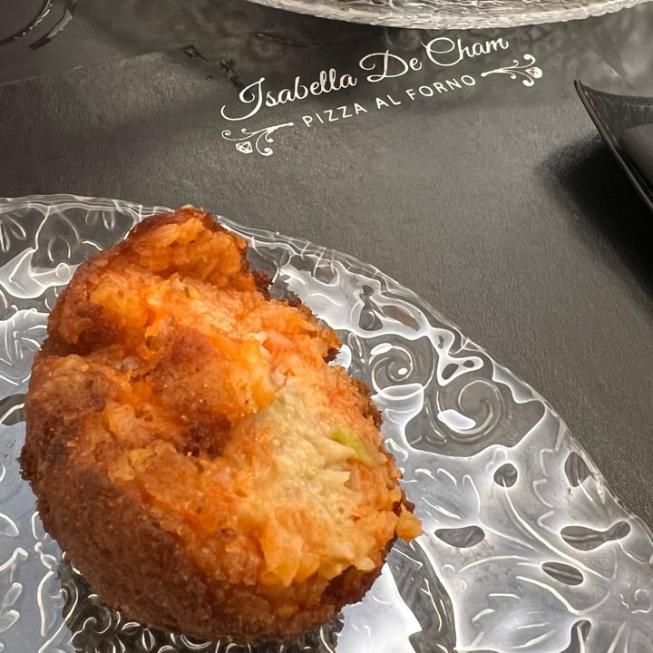 photo of Isabella De Cham Pizza Fritta Arancino shared by @nicole- on  04 Aug 2023 - review