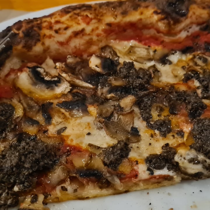 photo of Pizzi & Dixie Pizza Truffata shared by @yuribruce on  18 Jan 2023 - review