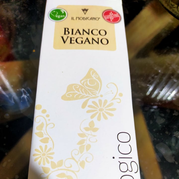 photo of Il modicano Bianco Vegano - White Chocolate  shared by @lucianar on  07 Jan 2023 - review
