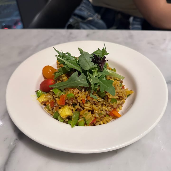 photo of Real Food Fried Brown Rice shared by @cloecyl on  07 Jun 2023 - review