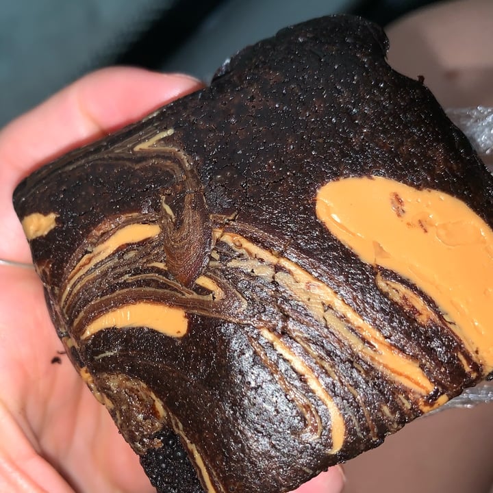 photo of The Factory Cafe Peanut Butter Brownie shared by @tiascaz on  30 Apr 2023 - review