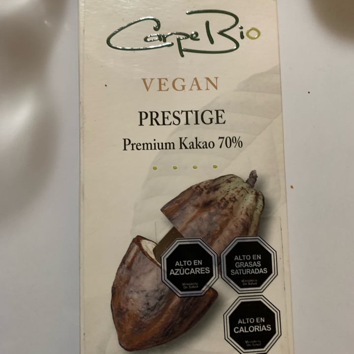 photo of CarpeBio VEGAN PRESTIGE Premium kakao 70% shared by @negra-aravena on  29 May 2023 - review