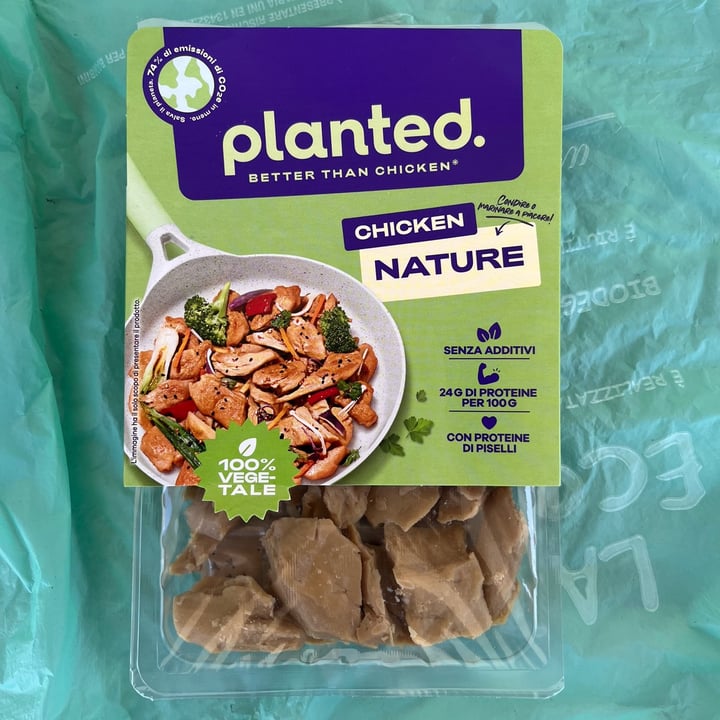 photo of Planted Chicken nature shared by @myriam- on  10 Jun 2023 - review