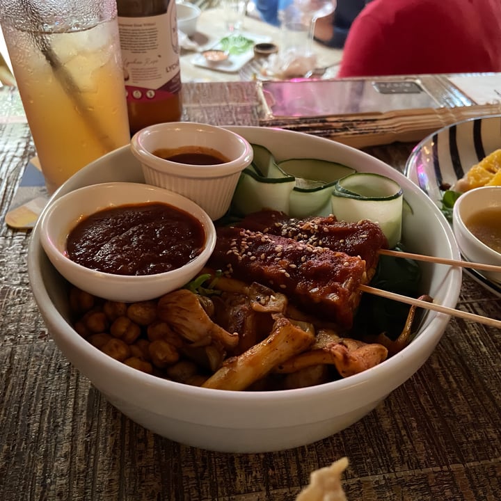 photo of The Hungry Tapir "I Love Tempeh" Bowl shared by @dafnelately on  28 Dec 2022 - review
